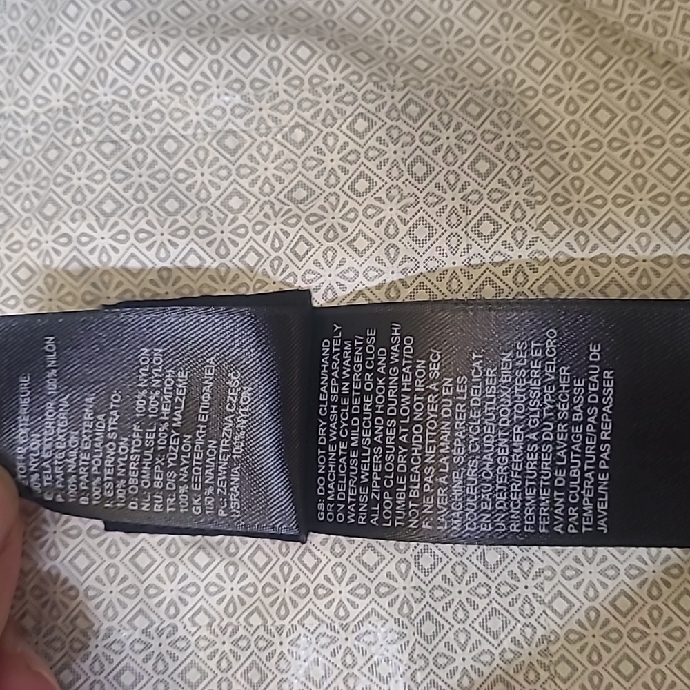 The North Face White Patterned Jacket For Rain Wo… - image 3